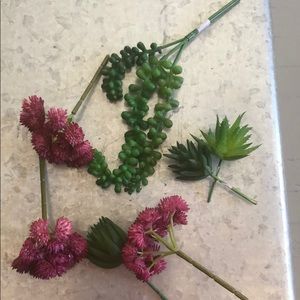 Set of 7 fake succulent picks